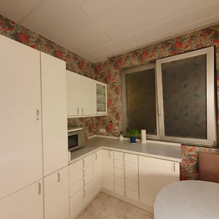 Schoenes An Der Uniklinik * ماينتس
