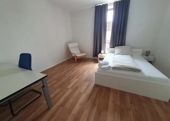 Schoenes An Der Uniklinik Homestay Mainz